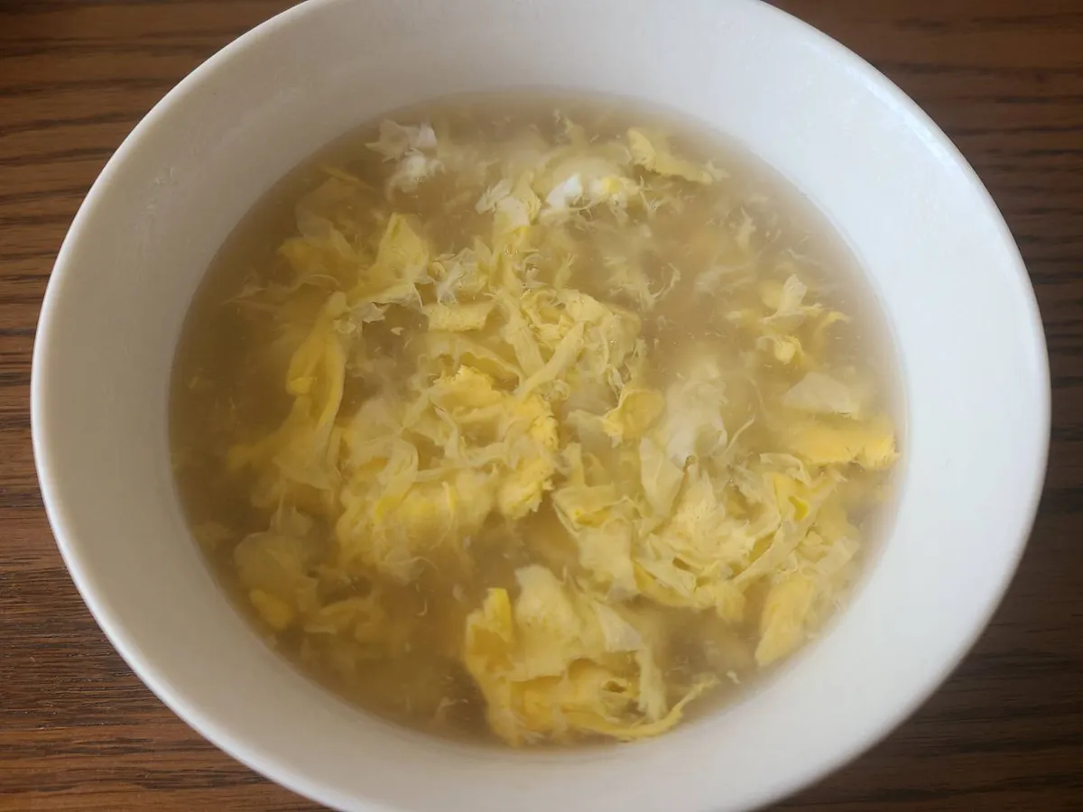 新生姜の茹で汁で生姜風味のたまごスープ。