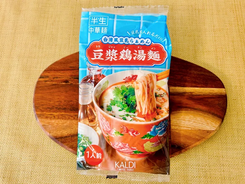 豆醬鶏湯麵(トウジャンジータンメン) ¥198