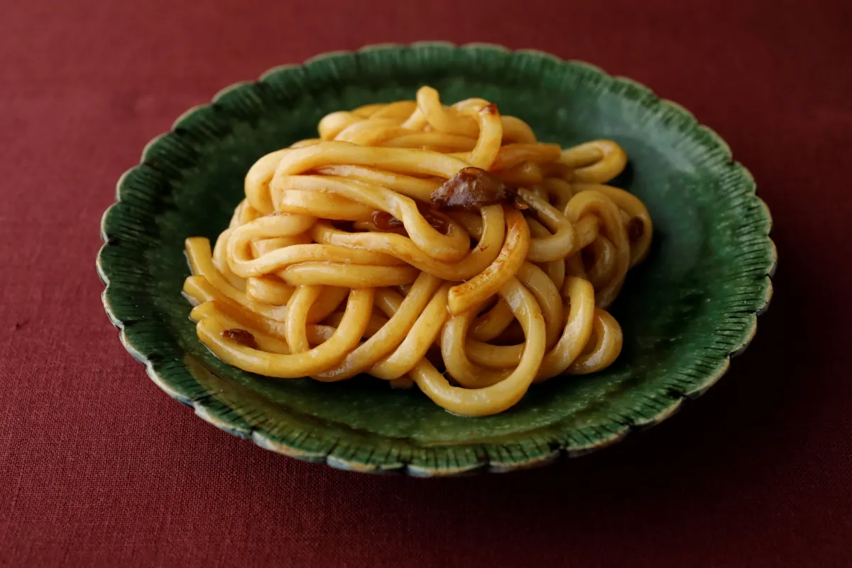うまみたっぷりの焼きうどん