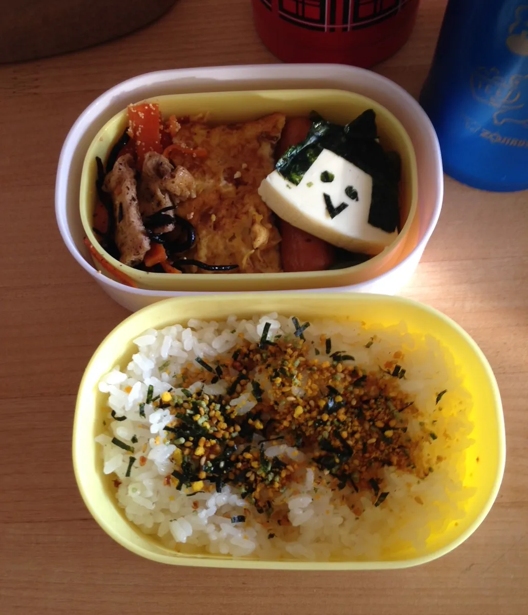 娘にはじめてて作ったお弁当
