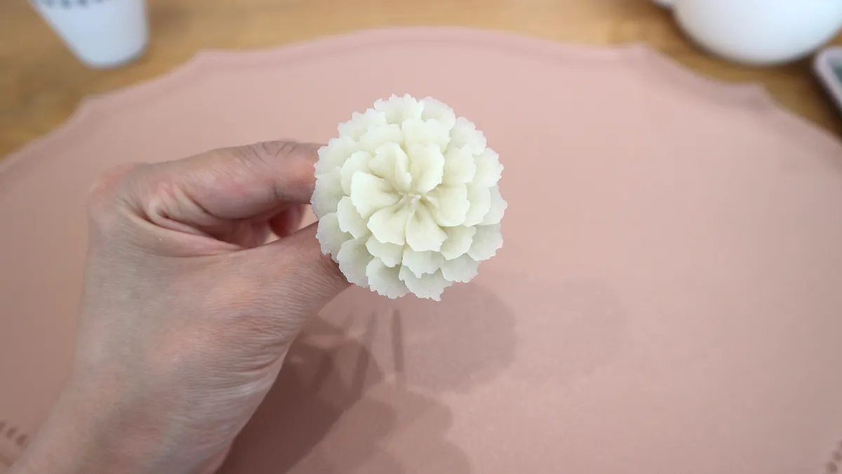 息するのを忘れて練習した最初のお花