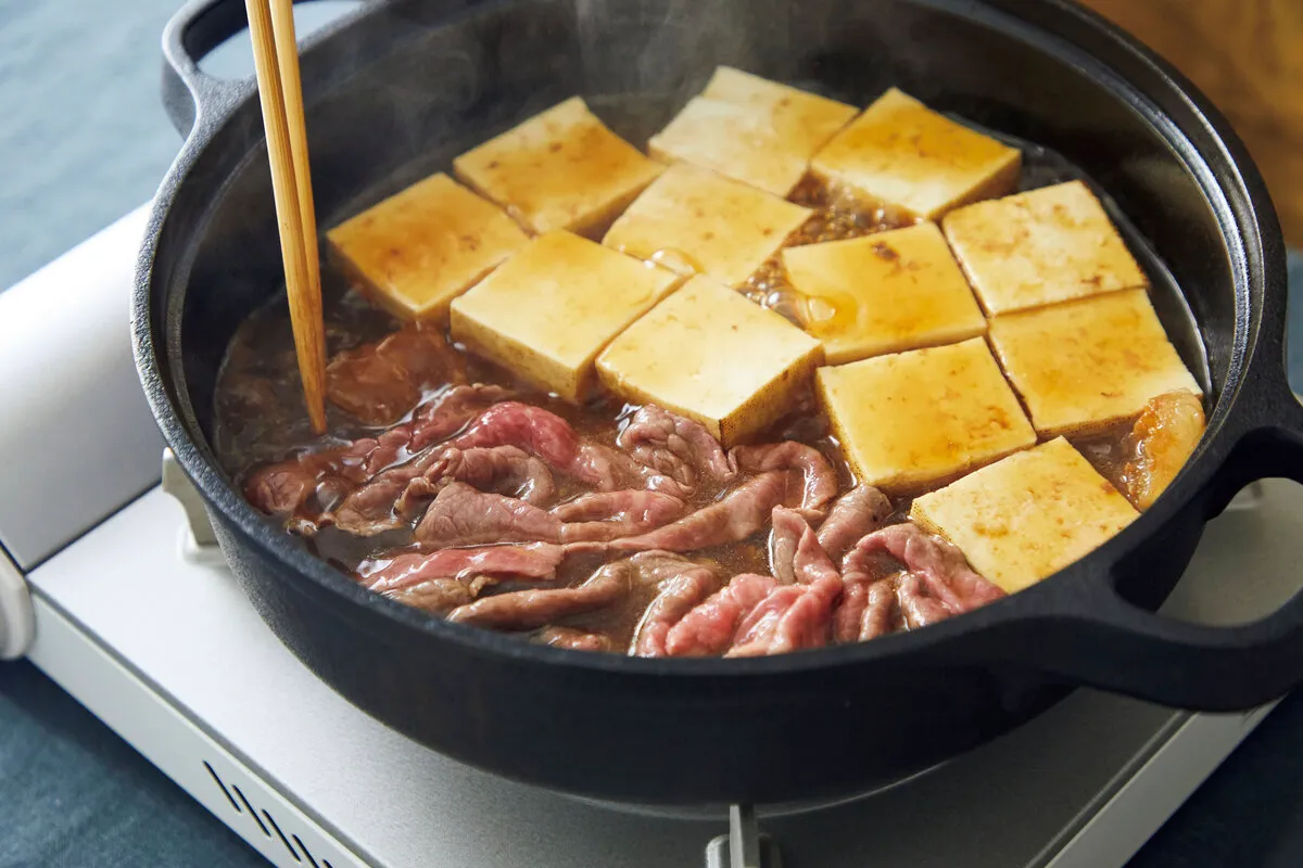 2回目の肉は焼かずに煮るだけでOK