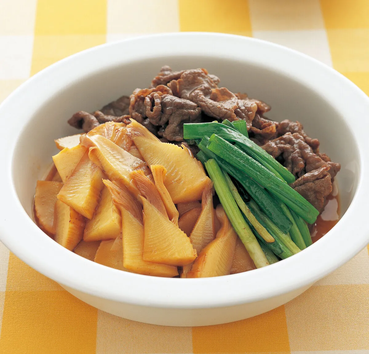 5．たけのこと牛肉のすき焼き風
