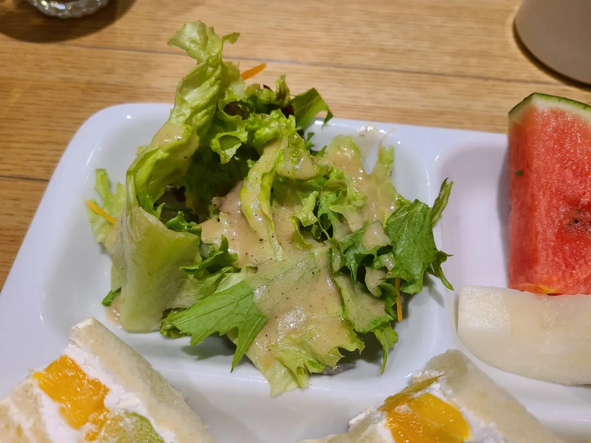 サラダ